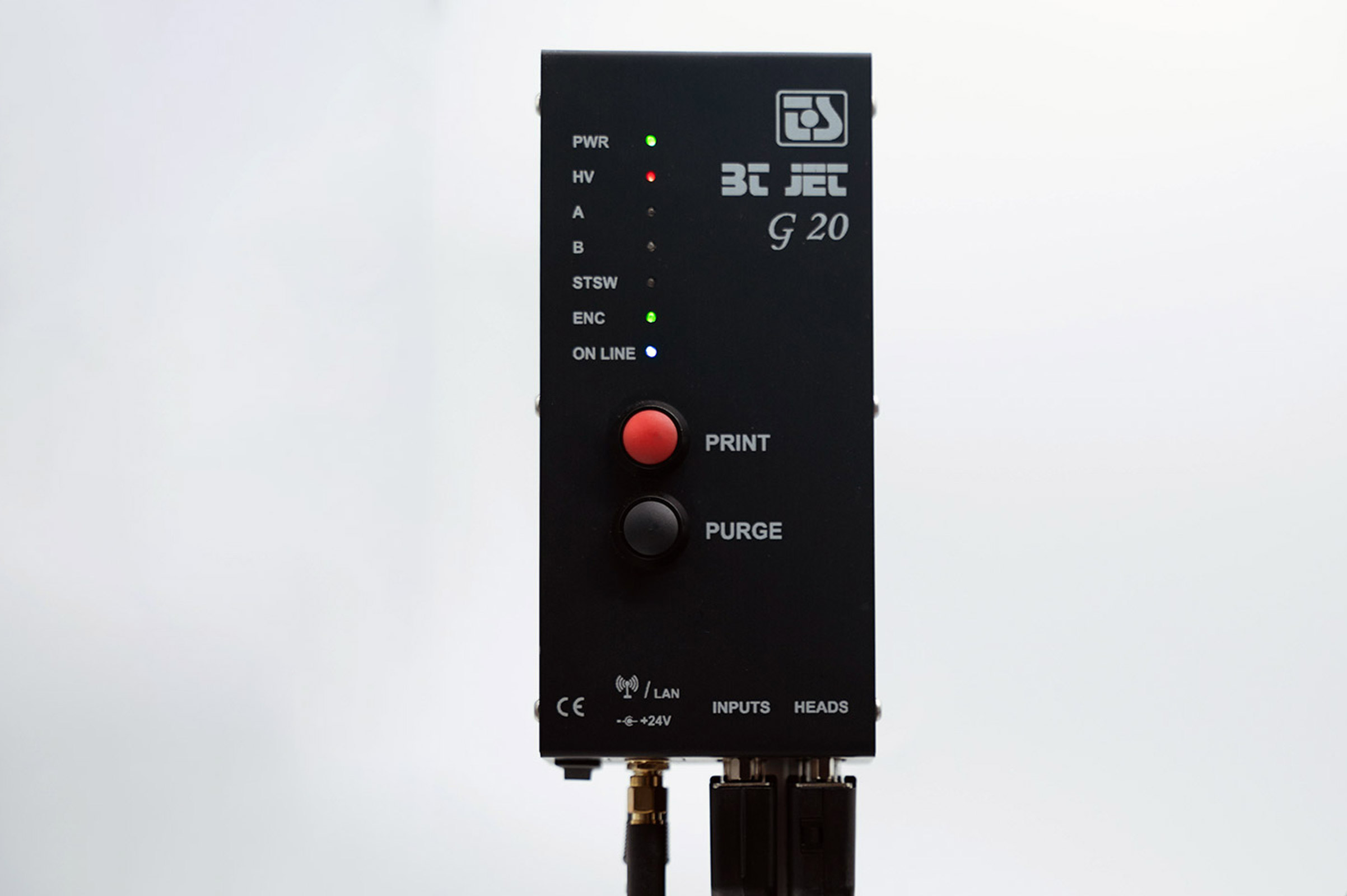 Potiskovací stolek s motorickým pojezdem TBL M 40 a TBL M 60 od TS Electronis Zlín, s.r.o.
