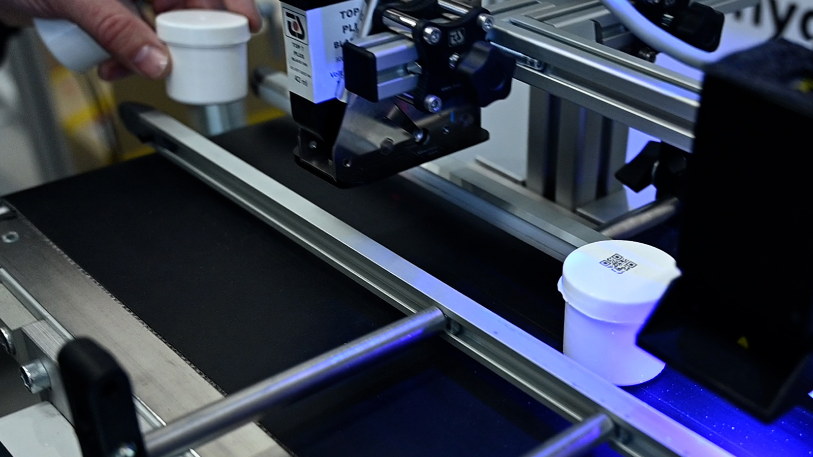 Značení a kódování produktů HP cartridgovými tiskárnami od TS Electronis Zlín, s.r.o.