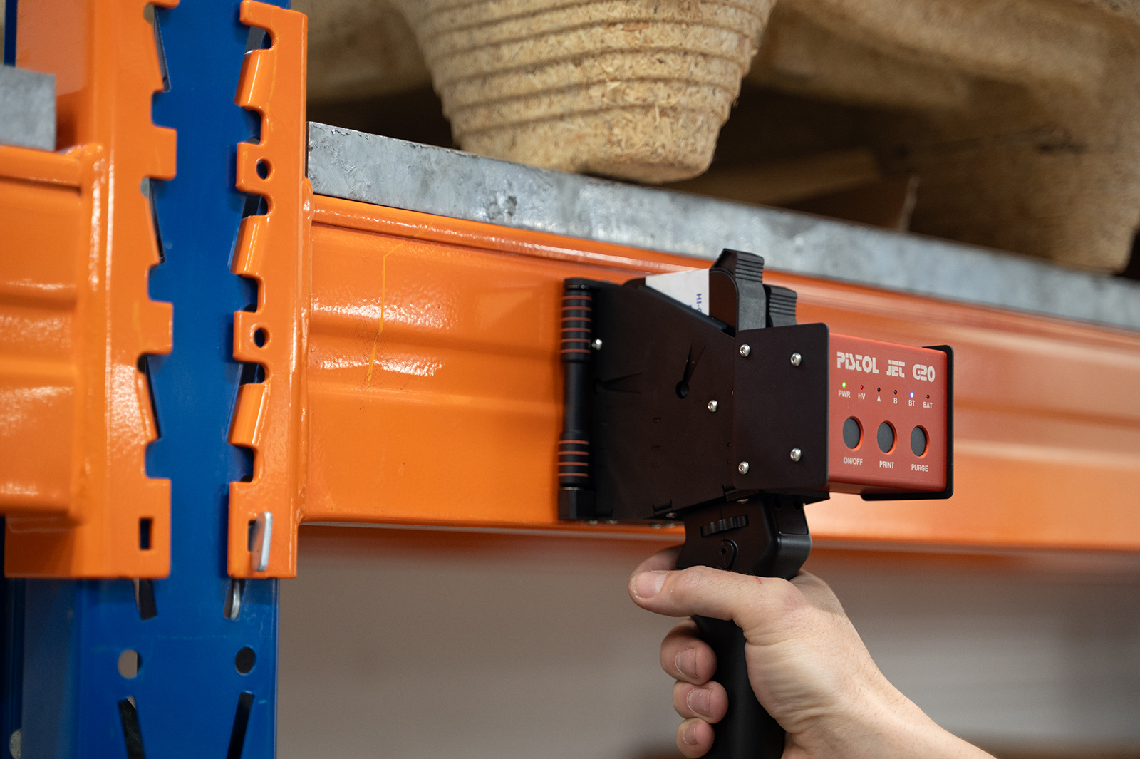 Mobilní značení s ruční tiskárnou PISTOL JET od TS Electronis Zlín, s.r.o.